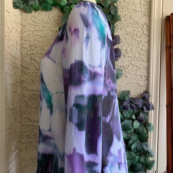 Calvin Klein Abstract Blouse - Picture 3 of 6